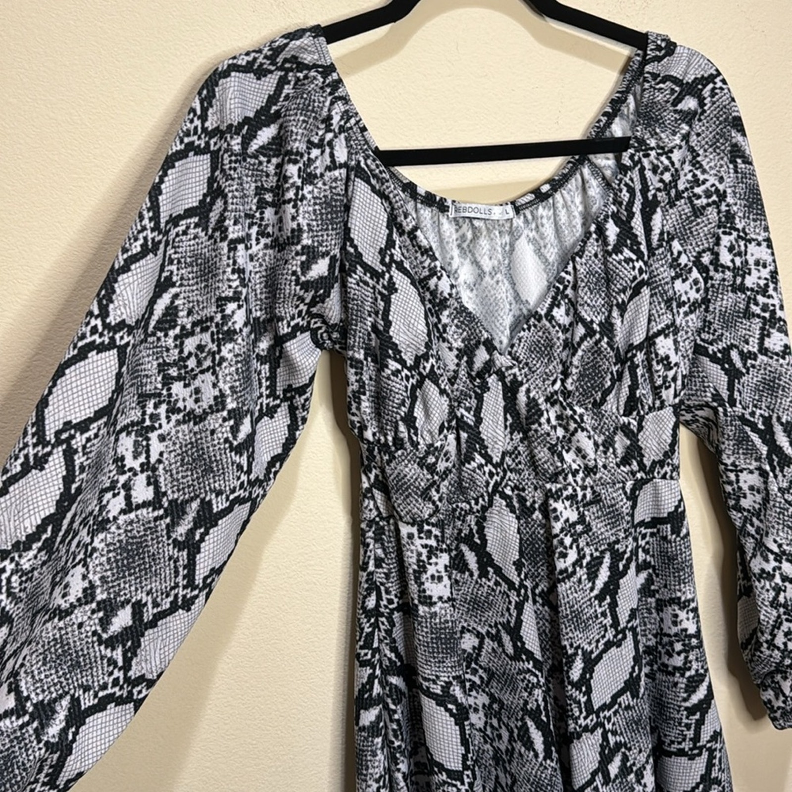 Rebdolls Snake Print Babydoll Long Sleeve Dress Size L — image 4 of 8
